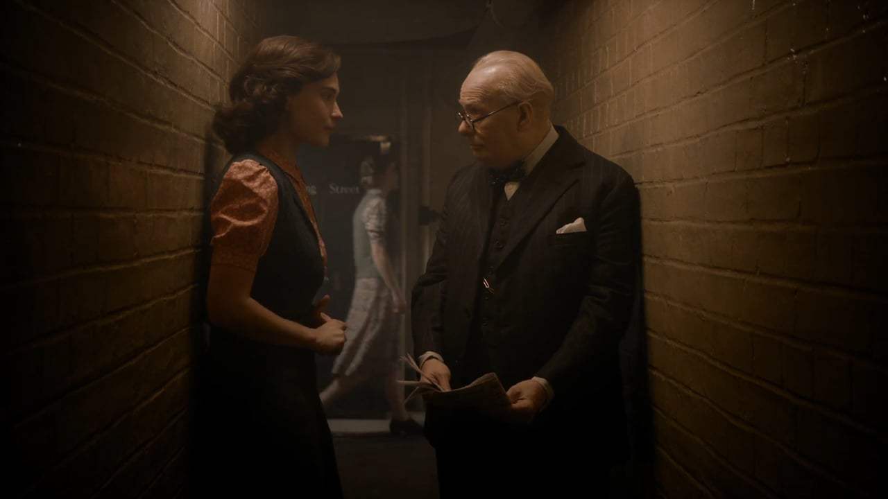 Darkest Hour (2017) - Up Your Bum Screen Capture #3