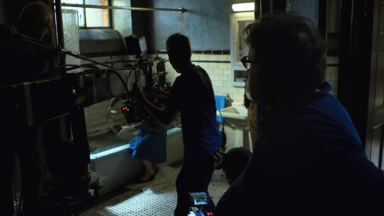 The Shape of Water Featurette - Set Design: The Chamber (2017) Screen Capture #3