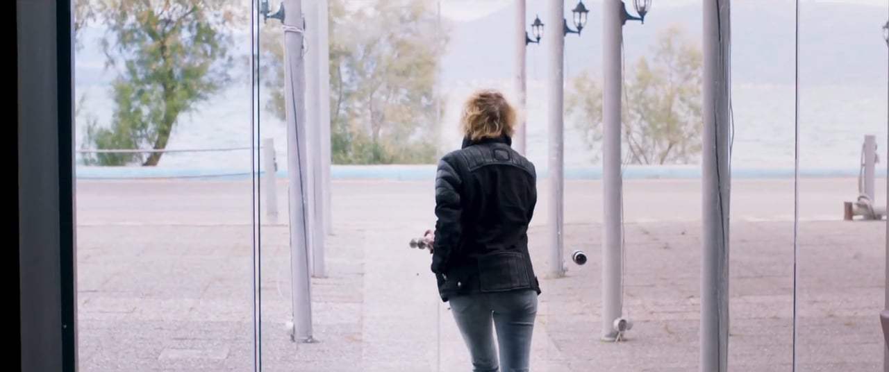 In the Fade (2017) - Friends Screen Capture #2