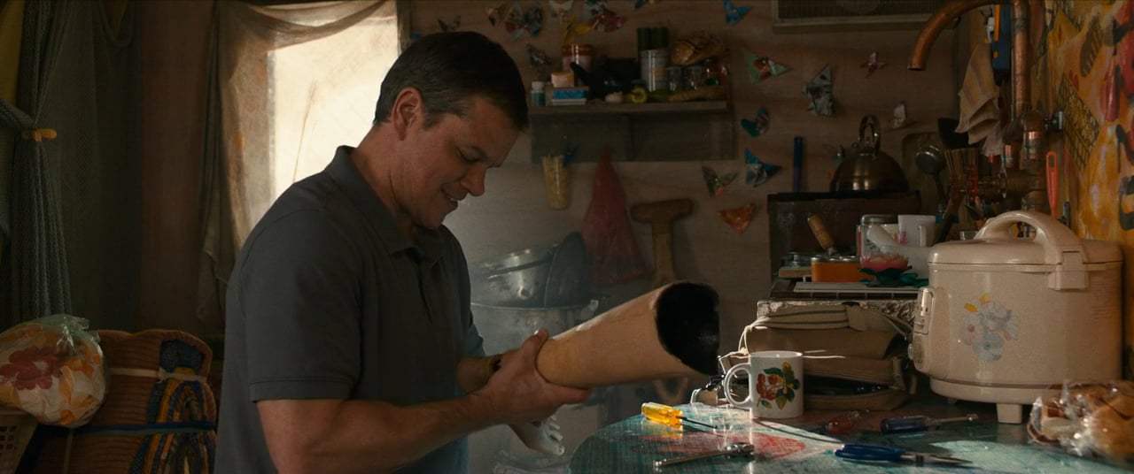 Downsizing (2017) - Butterflies Screen Capture #3