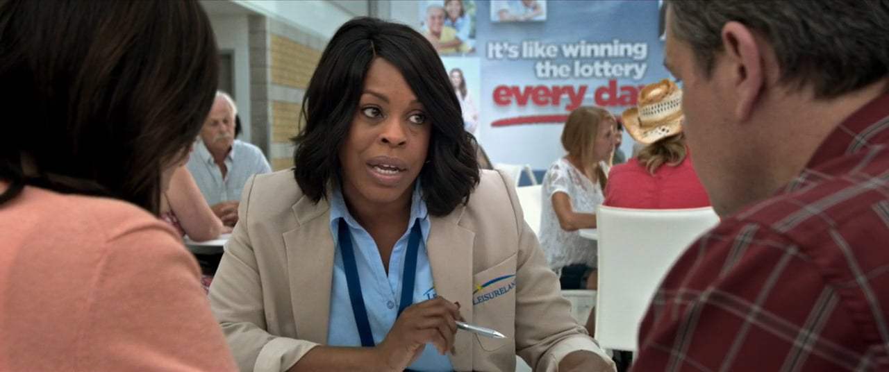 Downsizing (2017) - Equivilant Screen Capture #3