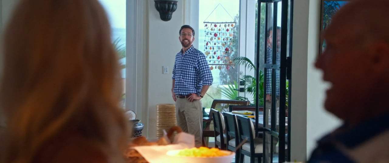 Father Figures (2017) - Picked Up A Son Screen Capture #4