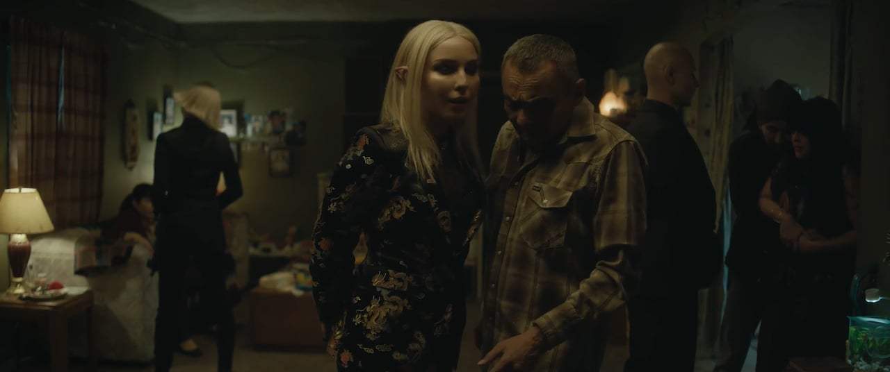 Bright (2017) - Tell Me What Happened Screen Capture #2