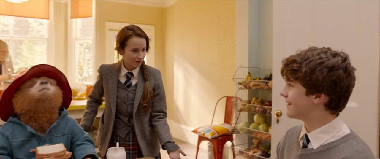 Paddington 2 (2018) - Wash Behind Your Ears Screen Capture #1