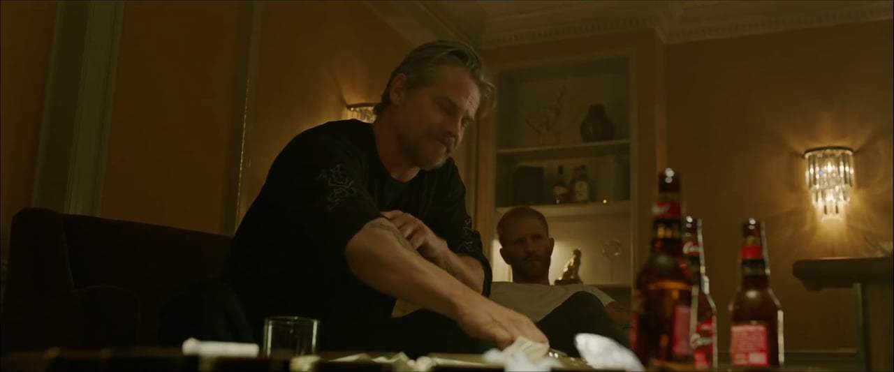 Den of Thieves Featurette - Alpha Males (2018) Screen Capture #3