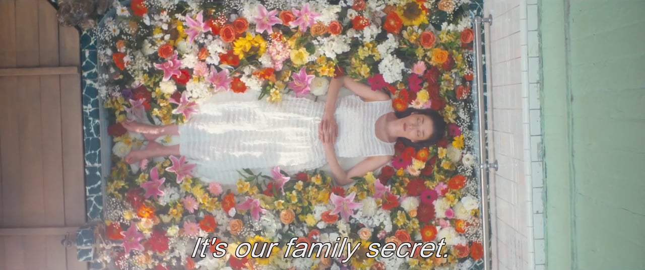 Her Love Boils Bathwater Trailer (2018) Screen Capture #4