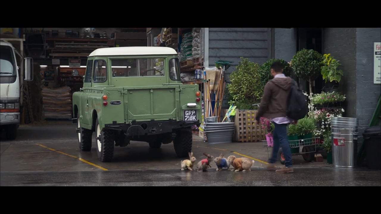 Peter Rabbit Vignette - Cotton Tail (2018) Screen Capture #2