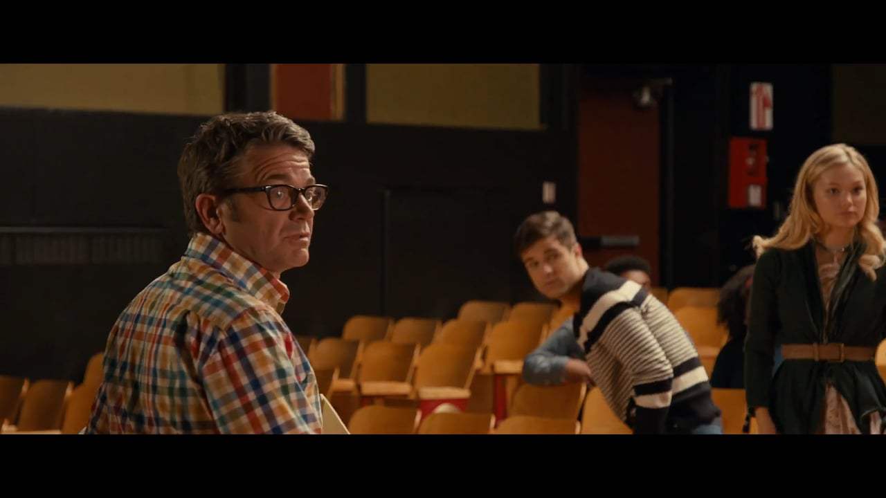 Status Update Trailer (2018) Screen Capture #2