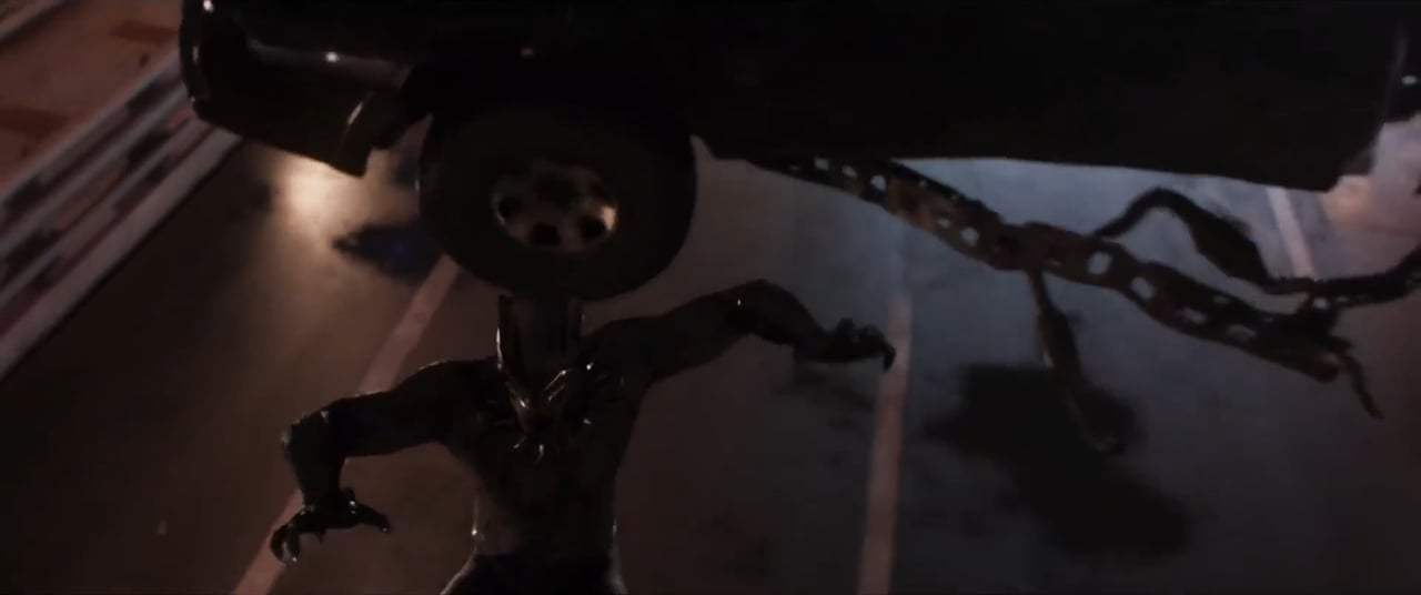 Black Panther (2018) - Kinetic Energy Screen Capture #4