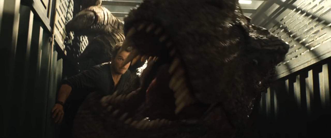 Jurassic World: Fallen Kingdom Super Bowl Trailer (2018) Screen Capture #3