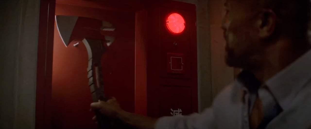 Skyscraper Trailer (2018) Screen Capture #3