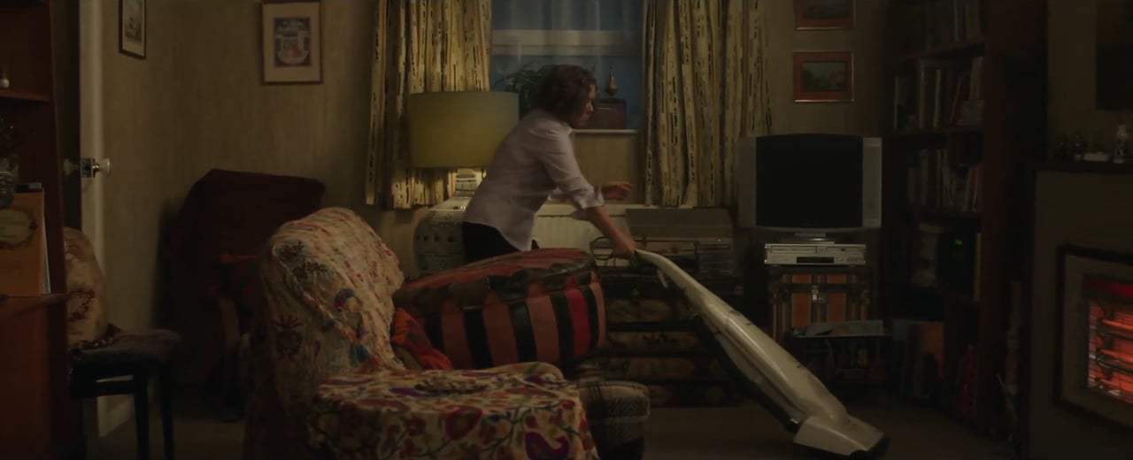 Finding Your Feet (2017) - Sandra Finds Her Feet Screen Capture #1