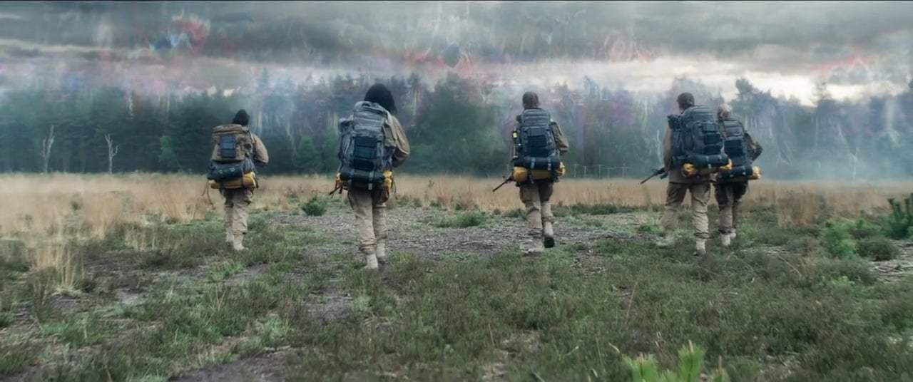Annihilation (2018) - Entering the Shimmer Screen Capture #1