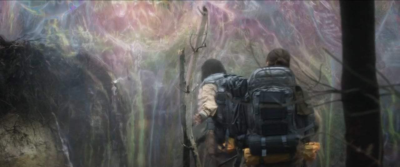 Annihilation (2018) - Entering the Shimmer Screen Capture #4