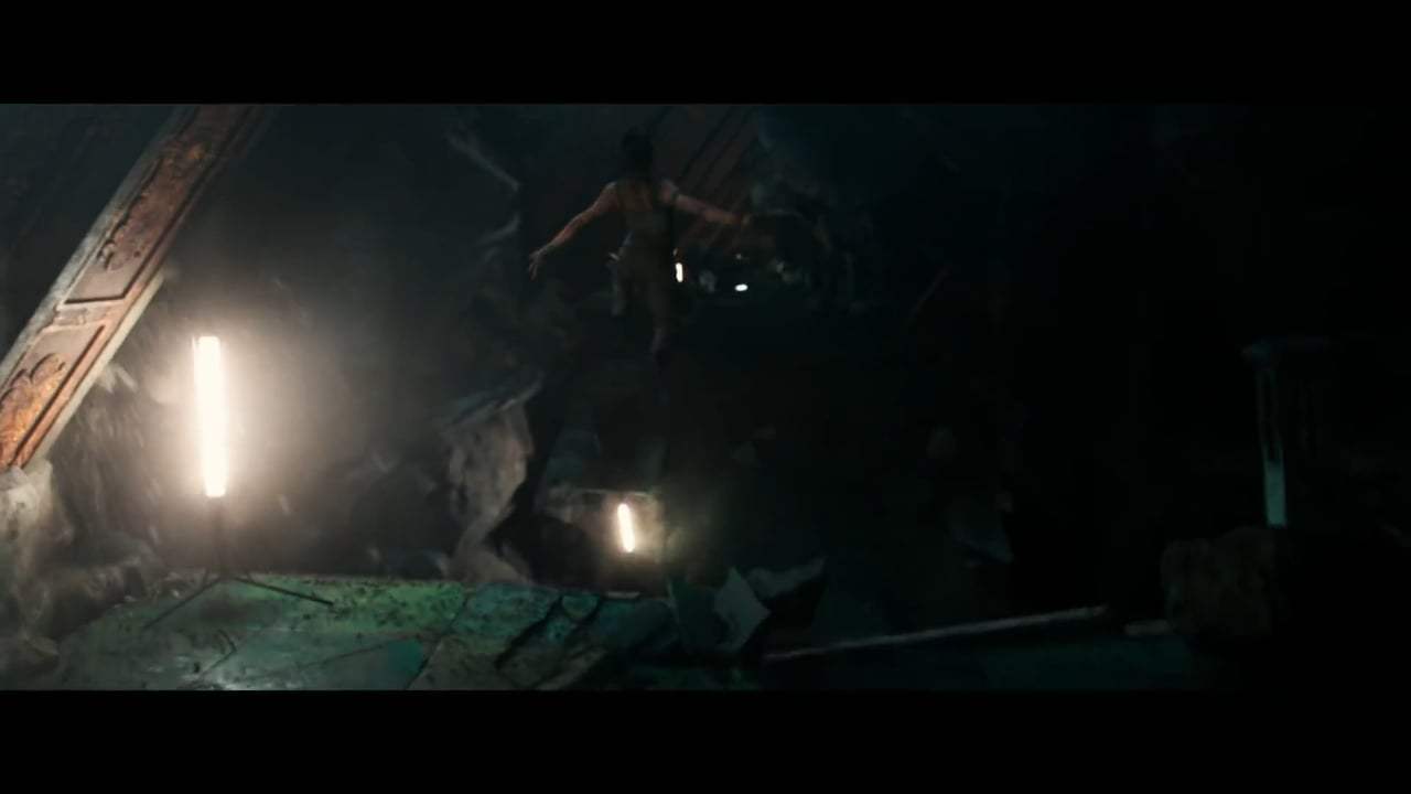 Tomb Raider Featurette - Training Week Two (2018) Screen Capture #1