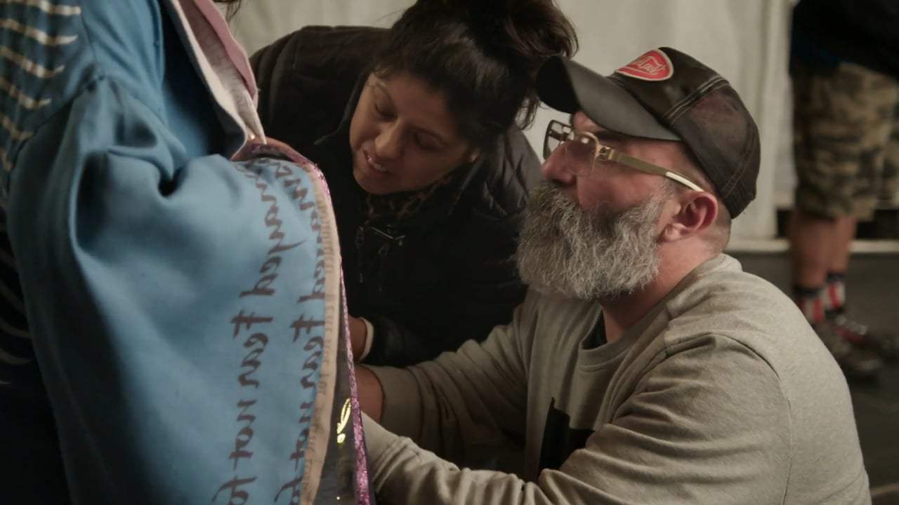 A Wrinkle in Time Featurette - Making the Mrs-es (2018) Screen Capture #2