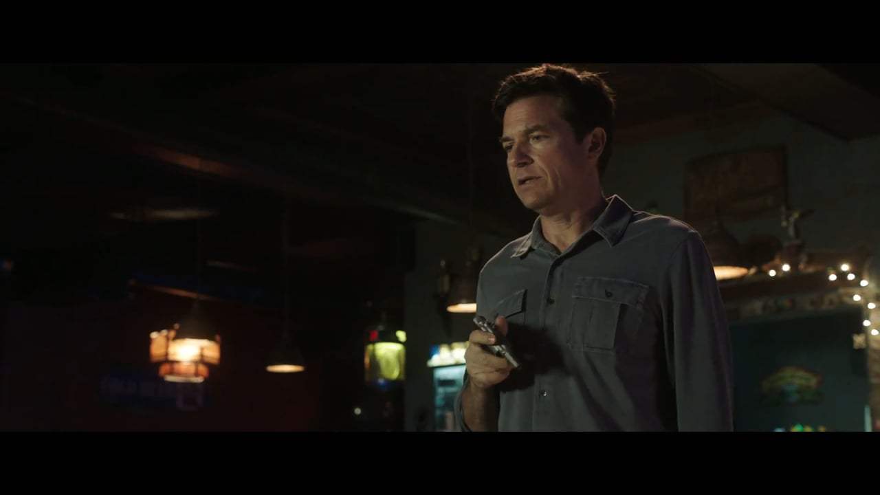 Game Night (2018) - Child's Pose Screen Capture #4