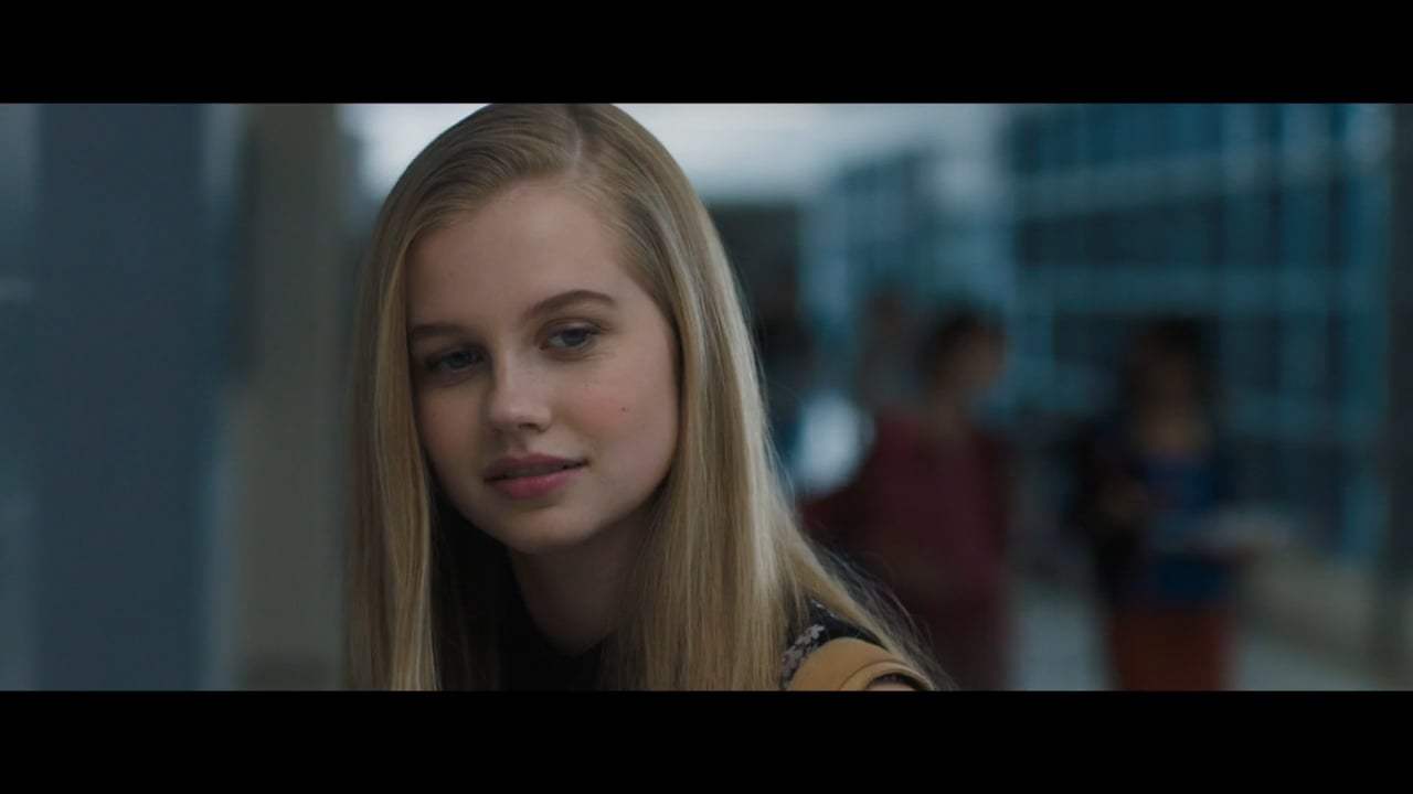 Every Day Featurette - Book to Film (2018) Screen Capture #3