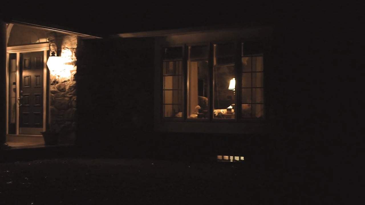 Don't Look Trailer (2018) Screen Capture #3