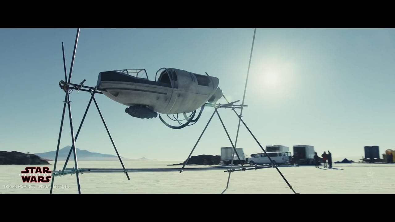 Star Wars: Episode VIII - The Last Jedi Featurette - Battle of Crait (2017) Screen Capture #1
