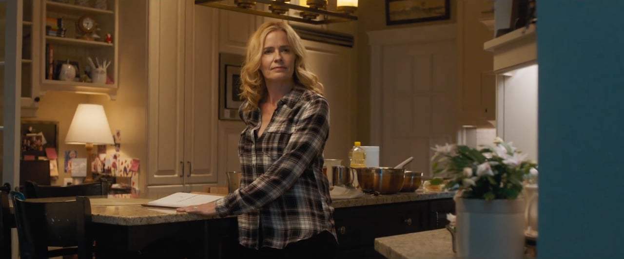 Death Wish (2018) - Home Invasion Screen Capture #1
