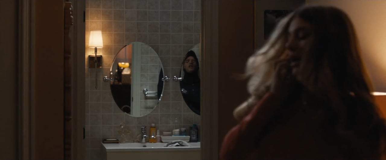 Death Wish (2018) - Home Invasion Screen Capture #4