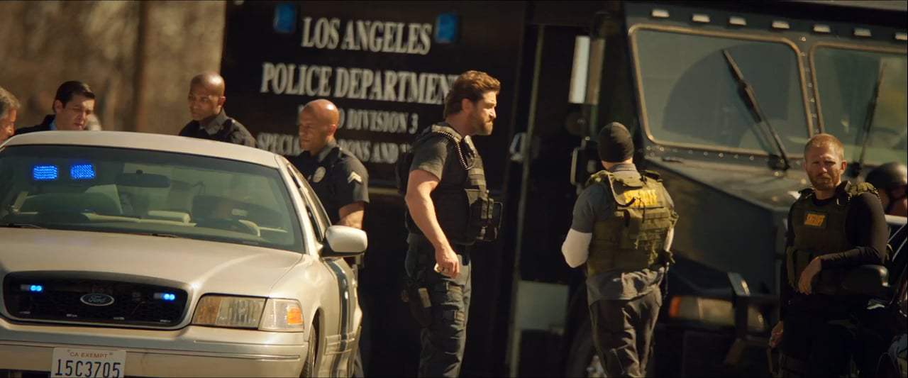 Den of Thieves TV Spot - Own It (2018) Screen Capture #3