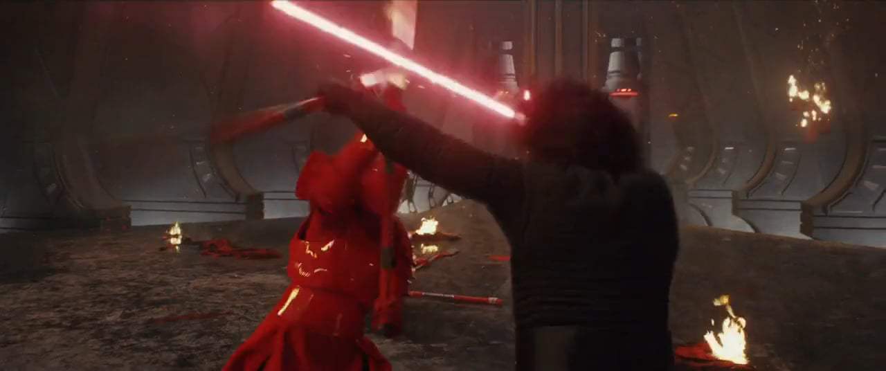 Star Wars: Episode VIII - The Last Jedi (2017) - Throne Room Battle Screen Capture #2