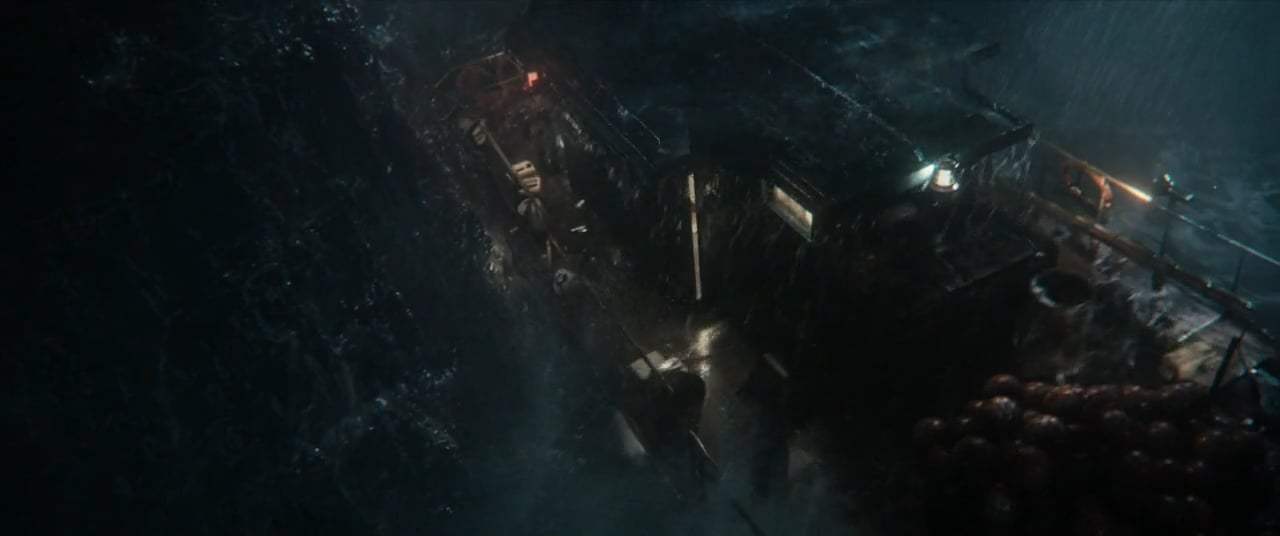 Tomb Raider (2018) - Boat Screen Capture #1