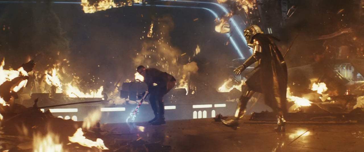 Star Wars: Episode VIII - The Last Jedi Finn vs Phasma (2017) Screen Capture #3