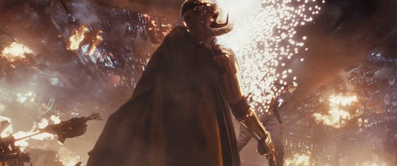 Star Wars: Episode VIII - The Last Jedi Finn vs Phasma (2017) Screen Capture #4