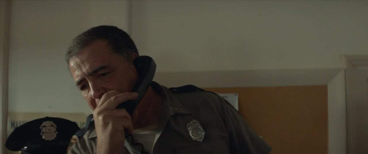 Chappaquiddick (2018) - Hold Off Screen Capture #3