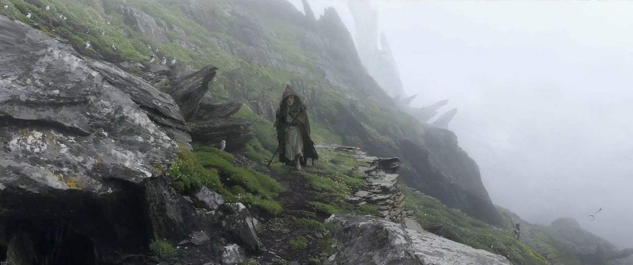 Star Wars: Episode VIII - The Last Jedi Featurette - Luke's Internal Struggle (2017) Screen Capture #2