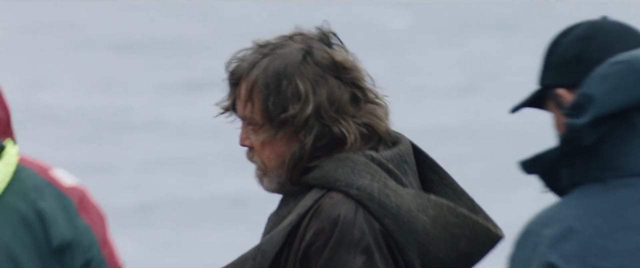 Star Wars: Episode VIII - The Last Jedi Featurette - Luke's Internal Struggle (2017) Screen Capture #3