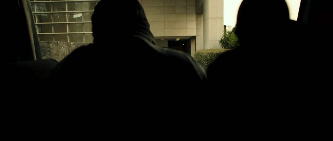 Sicario: Day of the Soldado Theatrical Trailer (2018) Screen Capture #1
