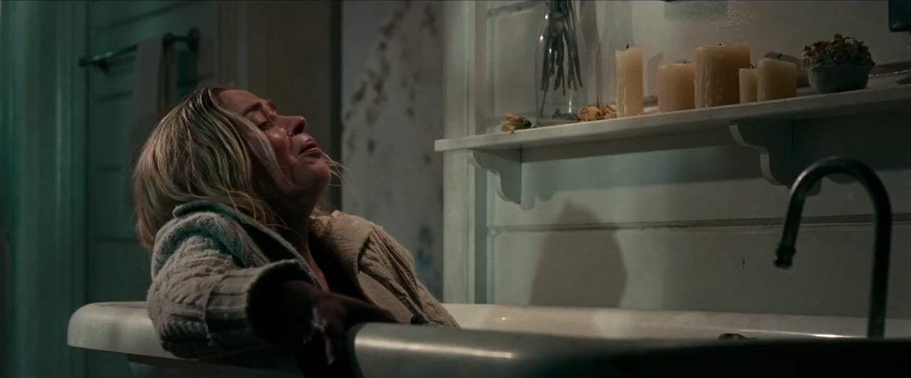 A Quiet Place (2018) - Bathtub Screen Capture #1