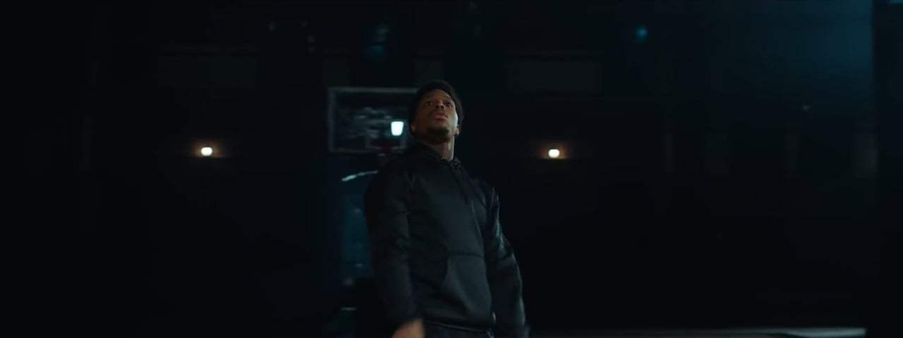 Jurassic World: Fallen Kingdom TV Spot - Kyle Lowry Finds A Way (2018) Screen Capture #3