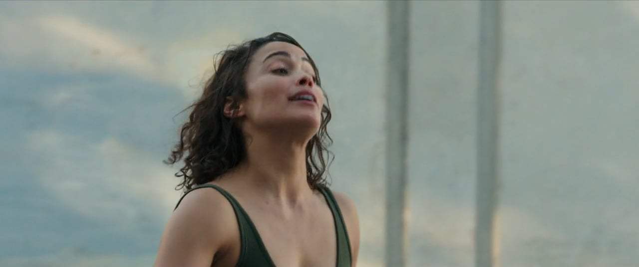 Traffik (2018) - New Car Screen Capture #3