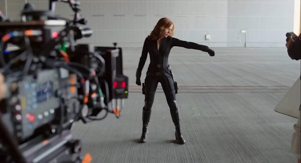 Avengers: Infinity War Featurette - Behind the Frame II (2018) Screen Capture #2