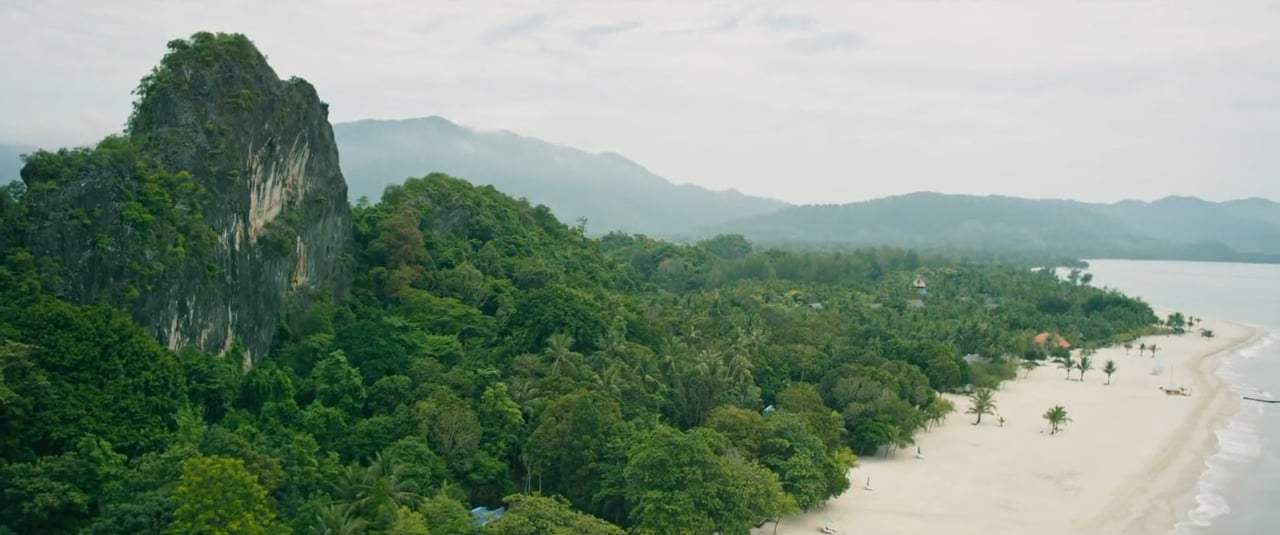 Crazy Rich Asians Trailer (2018) Screen Capture #3