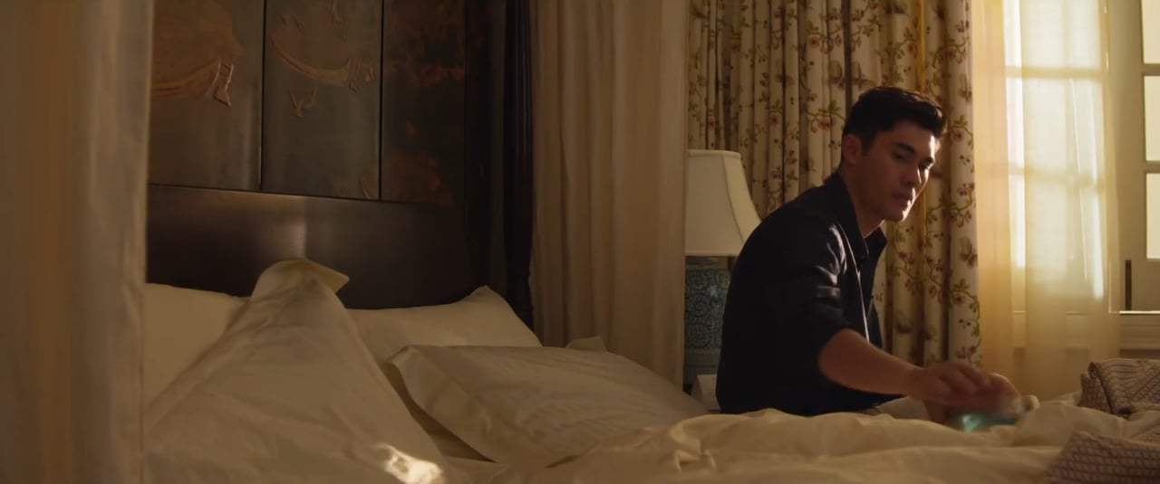 Crazy Rich Asians Trailer (2018) Screen Capture #4