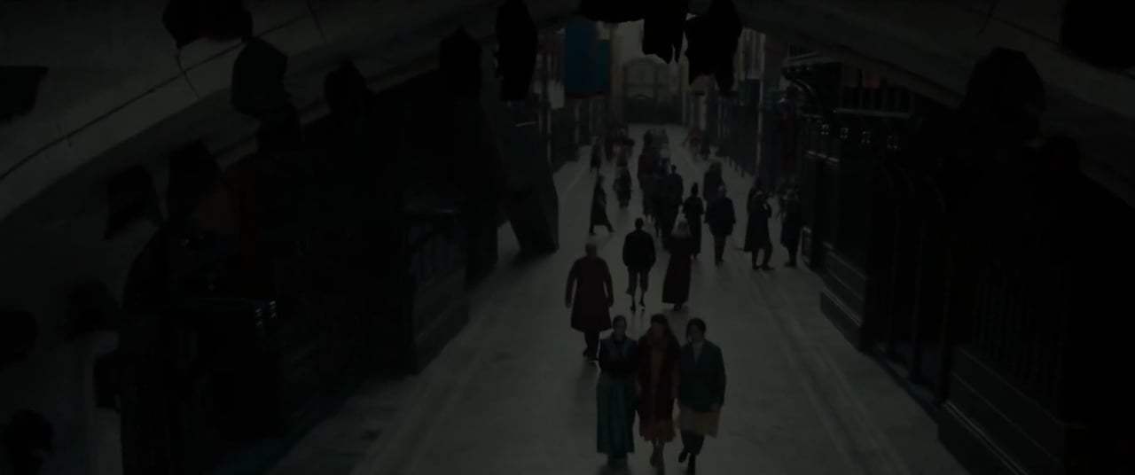 Robin Hood Trailer (2018) Screen Capture #1