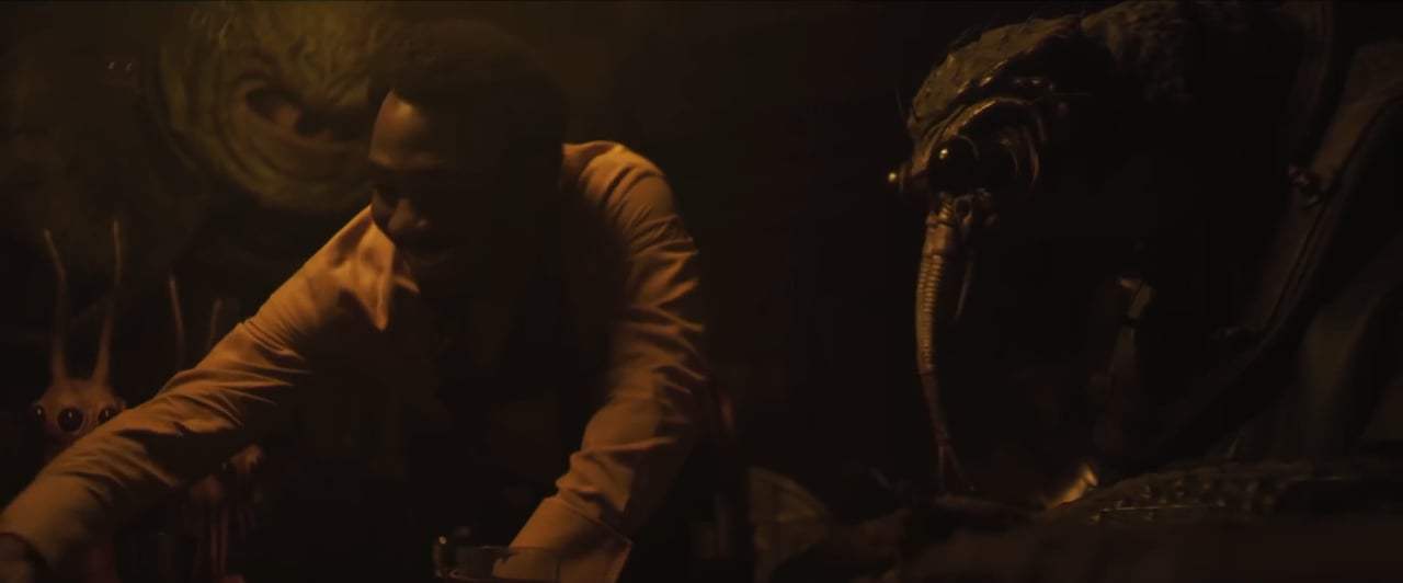 Solo: A Star Wars Story (2018) - Han Meets Lando Screen Capture #1