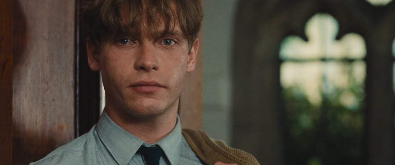 On Chesil Beach (2018) - First Meeting Screen Capture #2