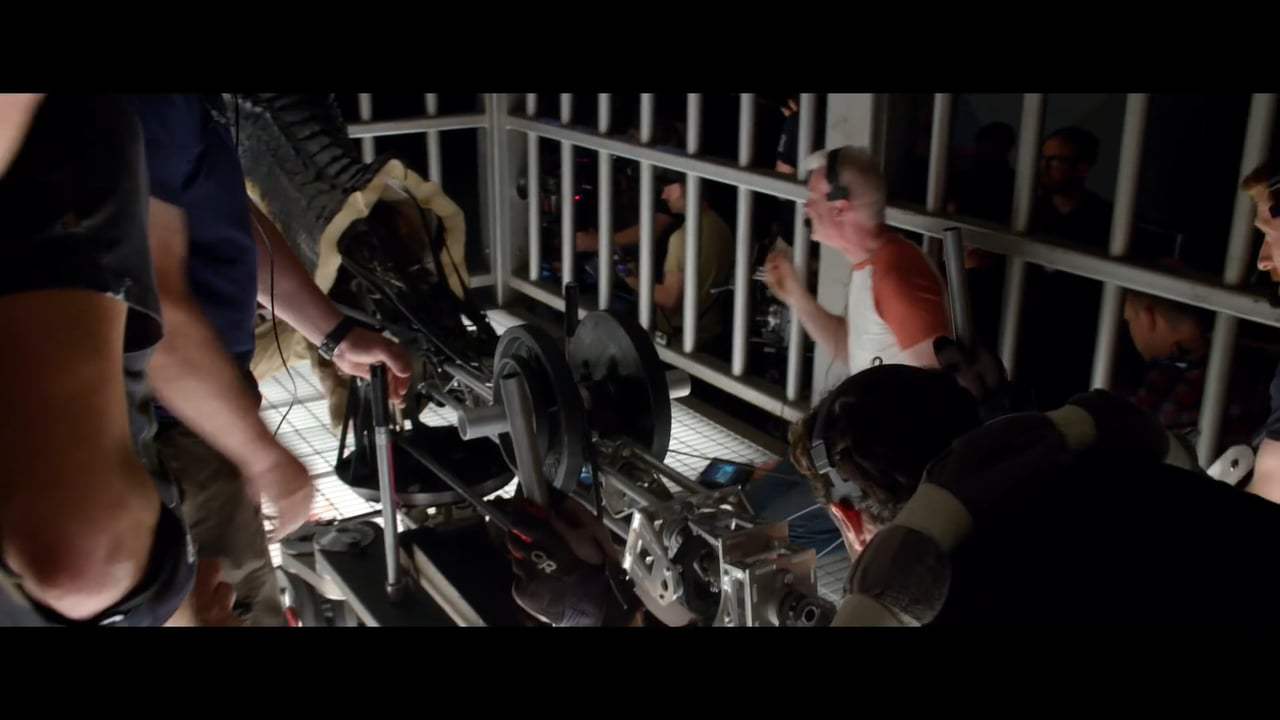 Jurassic World: Fallen Kingdom Featurette - Practical Effects (2018) Screen Capture #4