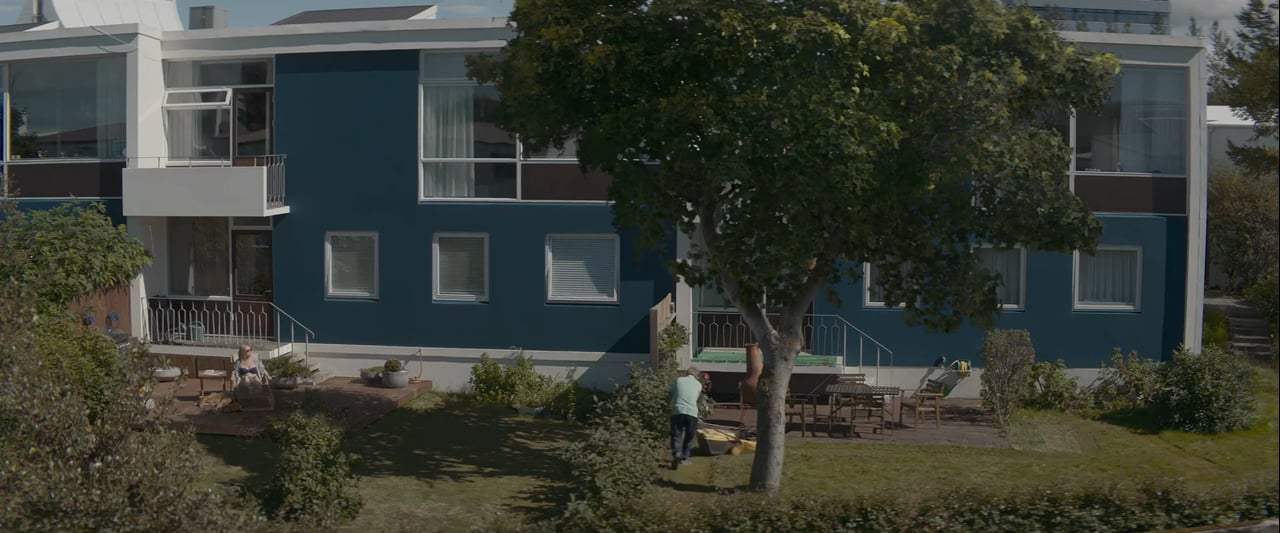 Under the Tree Theatrical Trailer (2017) Screen Capture #1