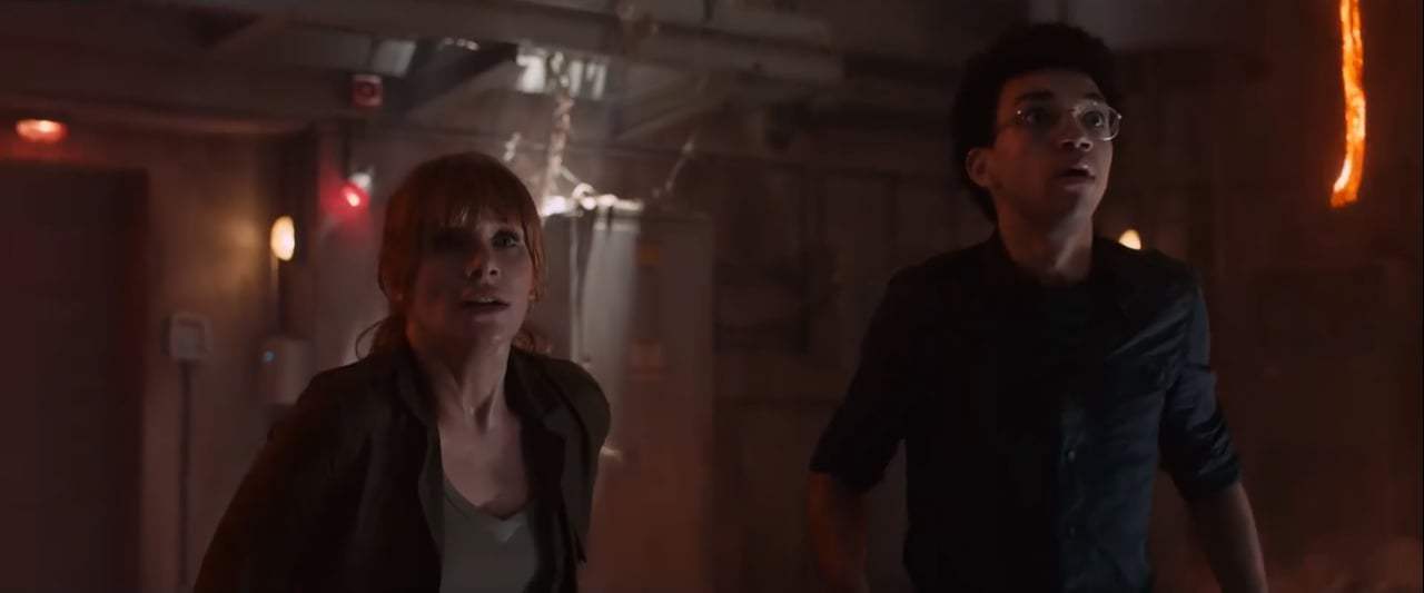 Jurassic World: Fallen Kingdom TV Spot - Something's Coming (2018) Screen Capture #1