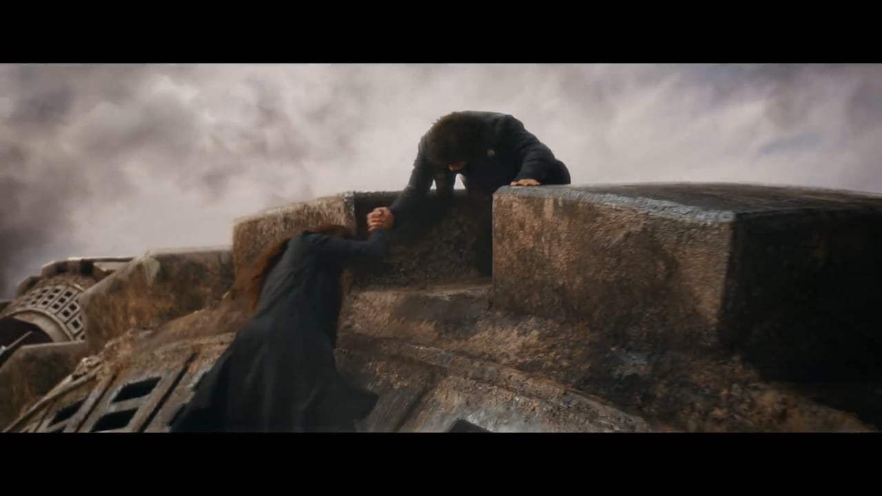 Mortal Engines Trailer (2018) Screen Capture #4