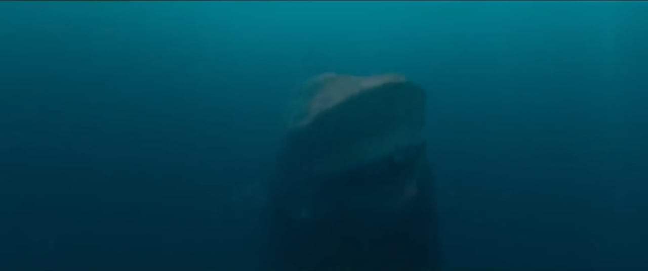 The Meg International Trailer (2018) Screen Capture #3