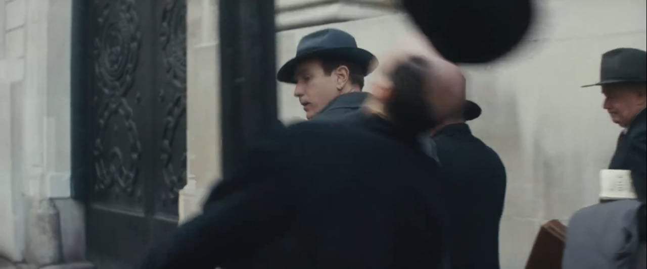 Christopher Robin Extended Trailer (2018) Screen Capture #2